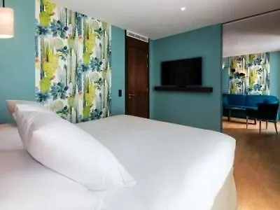 Hotel L'Arbre Voyageur - BW Premier Collection - Lille 4*,